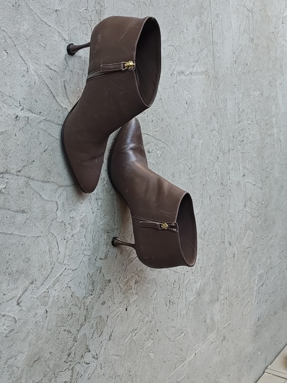Manolo Blahnik Taupe Leather Ankle Booties